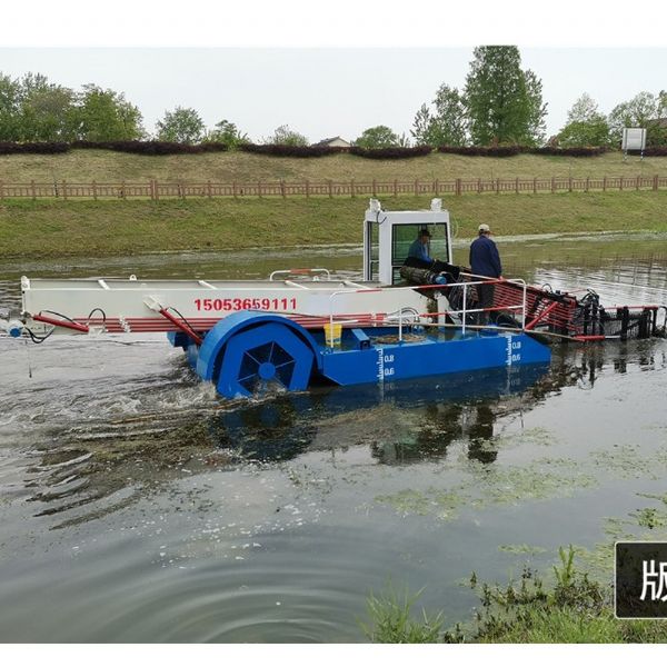  中型全自動(dòng)不銹鋼打撈船發(fā)往日照